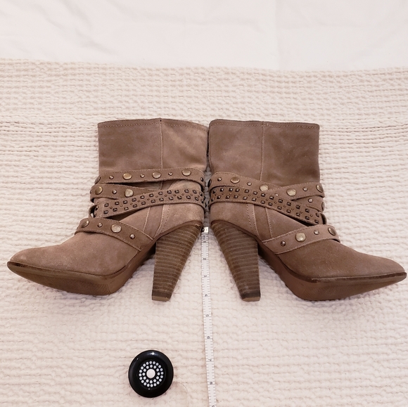 Franco Fortinini Mid-calf Heeled Suede Boots - Picture 3 of 9